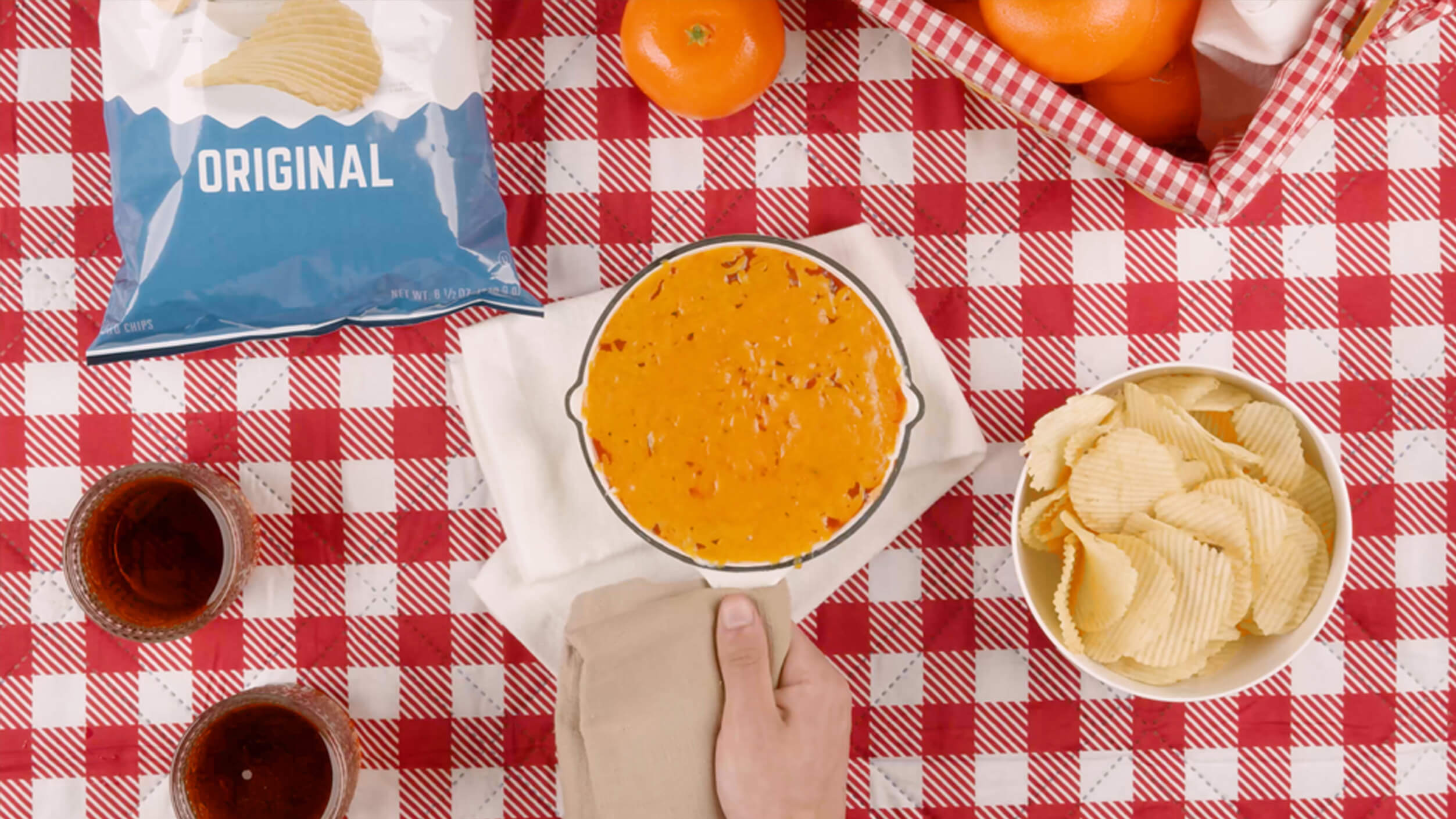 Ruffles® 3Ingredient Slam Dunk Chip Dip More Smiles With Every Bite